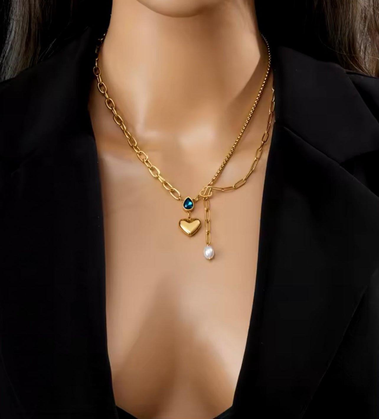 Pearl drop and heart soluble necklace