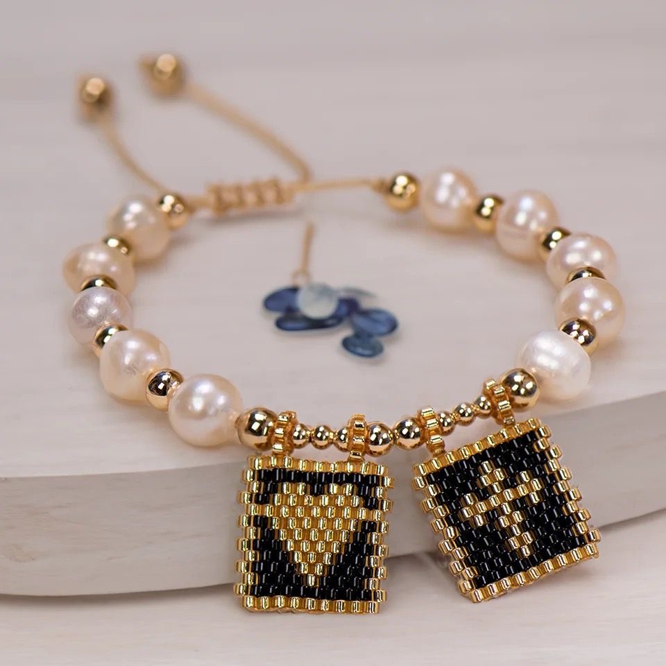 Pearl Charm Love Bracelet