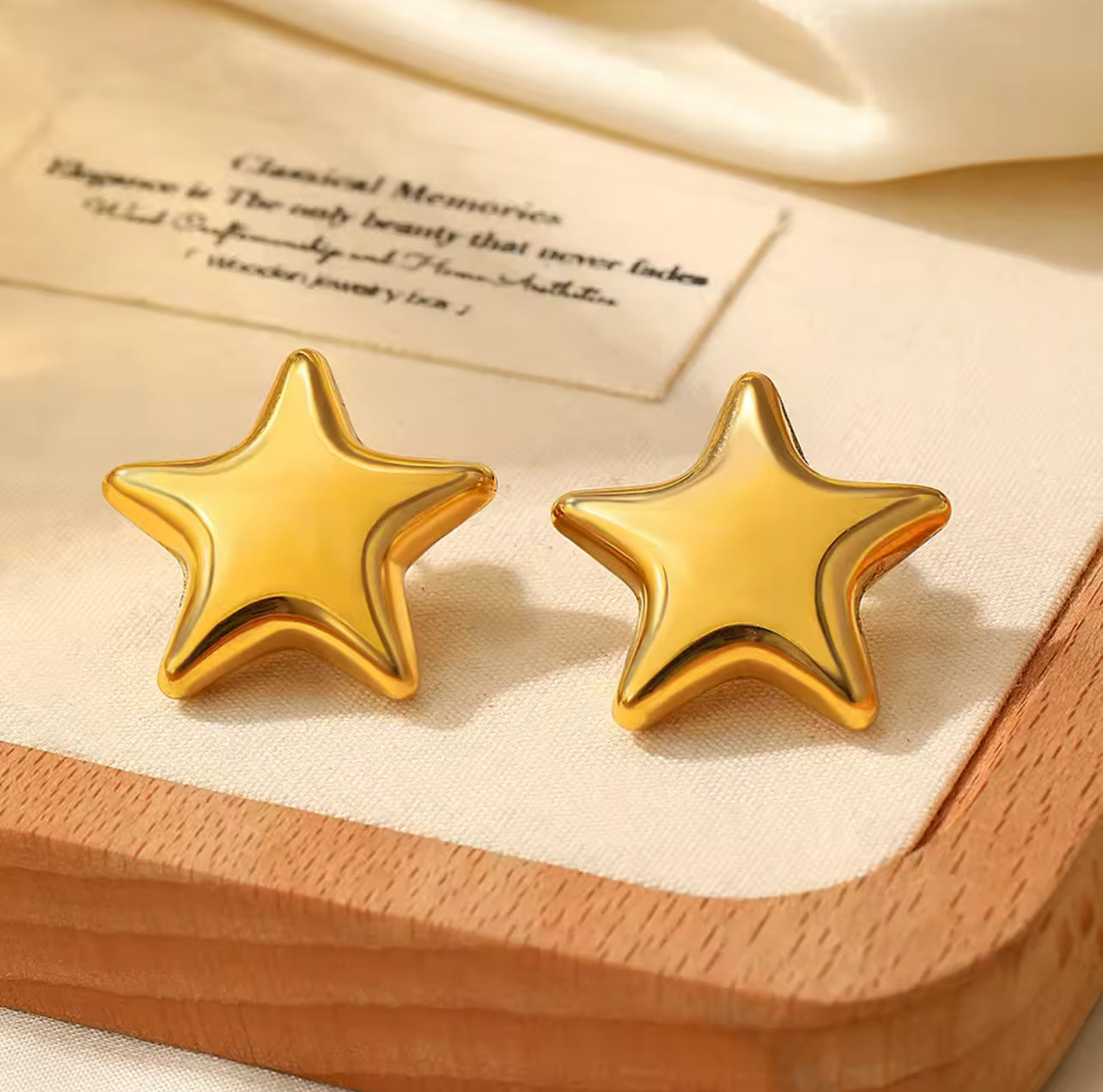 Maxi Star Earrings