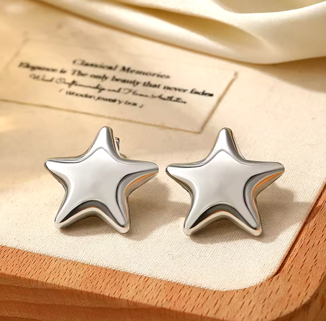 Maxi Star Earrings