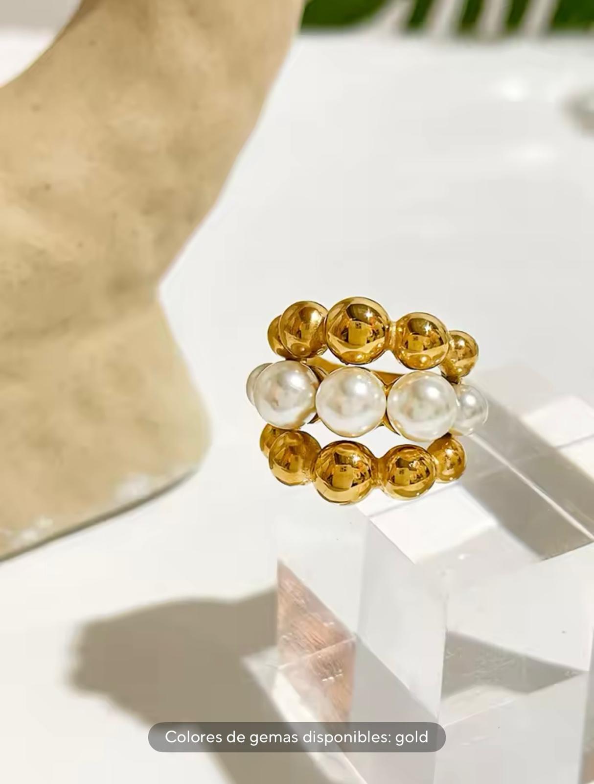 Bold Pearl Cluster Ring