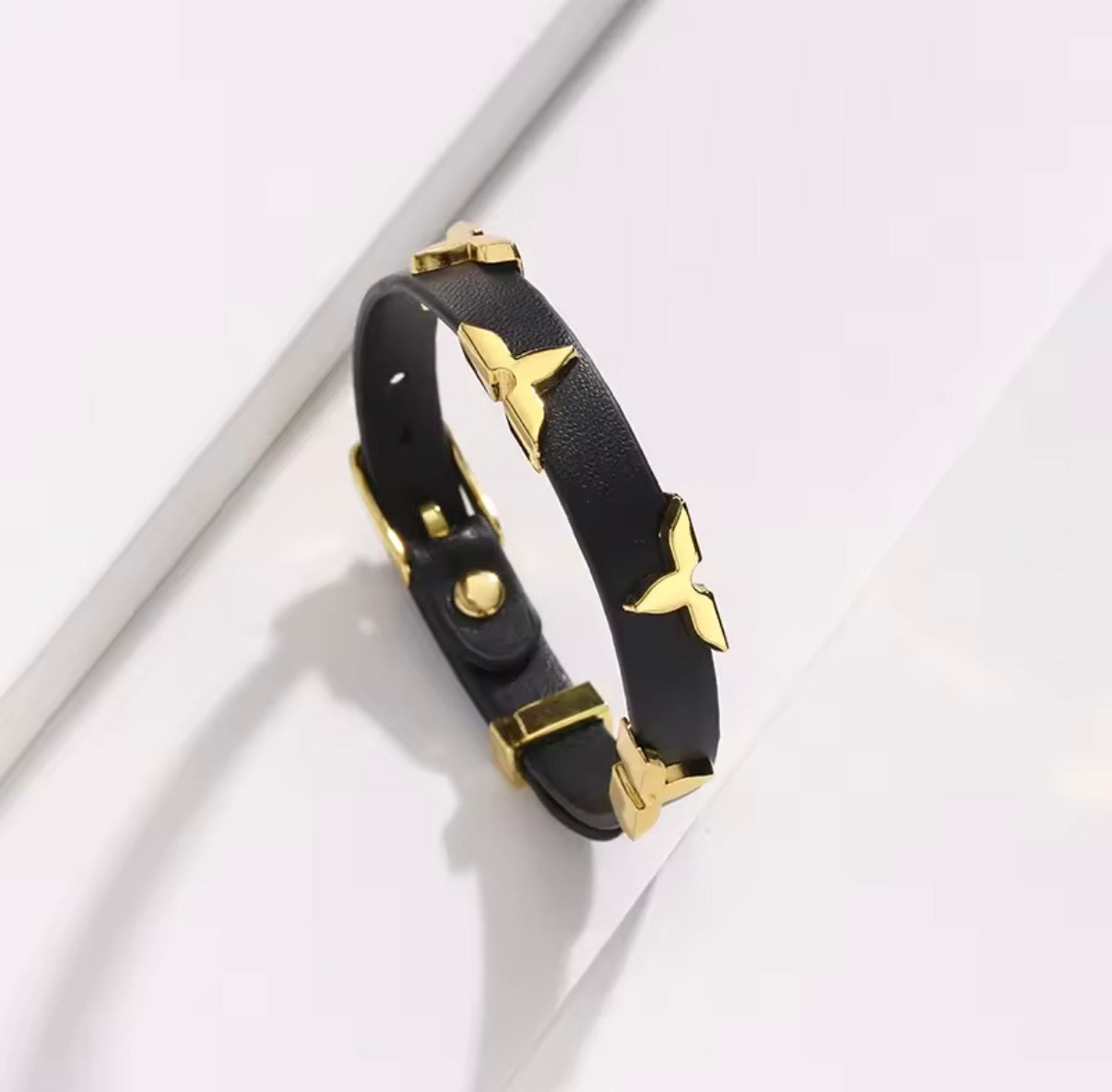 Golden Bloom Leather Bracelet