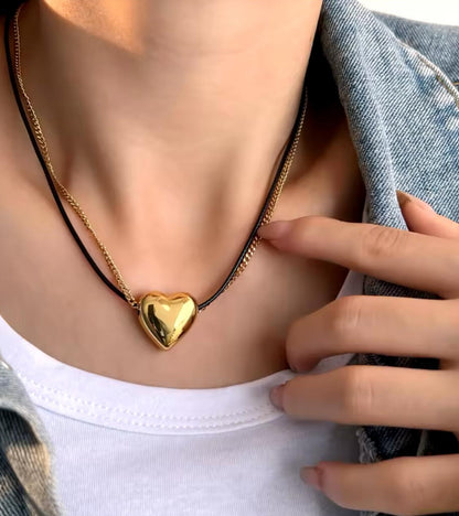 Chunky leather and chain necklace