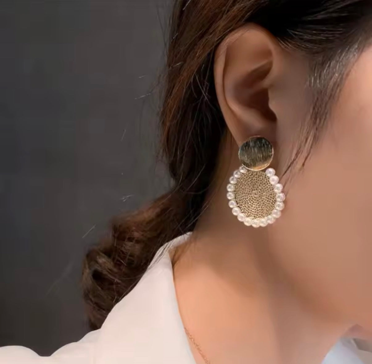 Elegant Pearl Round Drop Earrings – Stainless Steel Gold Statement Earrings for Women