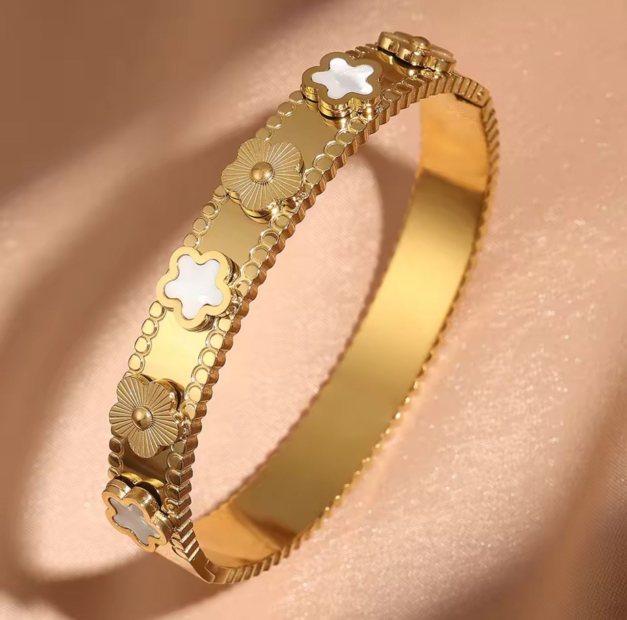 Eterna Luxe Bangle – Available in Black and White