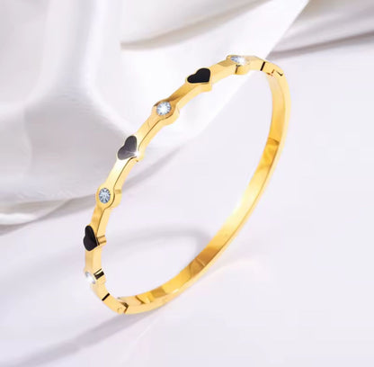 Elegant Gold Stainless Steel Bracelet Set