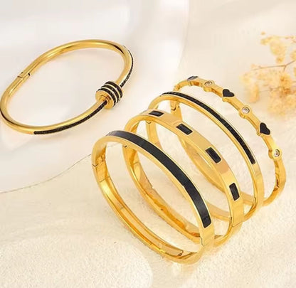 Elegant Gold Stainless Steel Bracelet Set